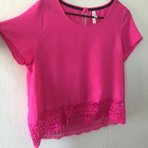 FUSCHIA TOP WITH CROCHET BOTTOM